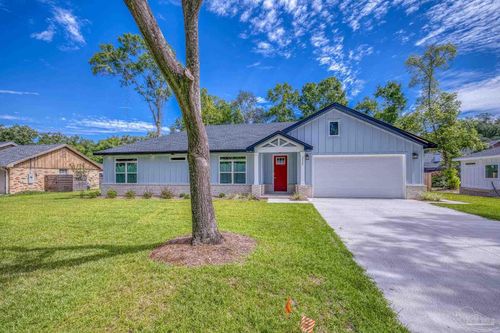 3660 Brookshire Dr, Pensacola, FL, 32504-4422 | Card Image