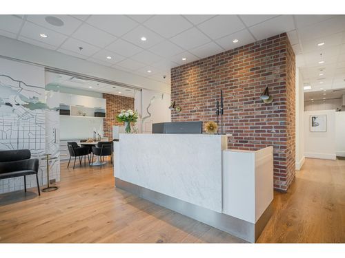 c3-and-c4-15777 Marine Dr, White Rock, BC, V4B1E5 | Card Image