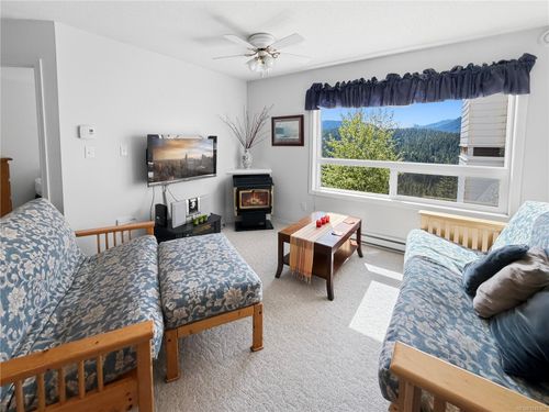 310-1105 Henry Rd, Courtenay, BC, V9J1L0 | Card Image