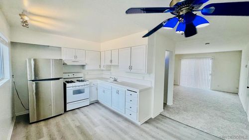 36-4885 Cole St, San Diego, CA, 92117-1821 | Card Image