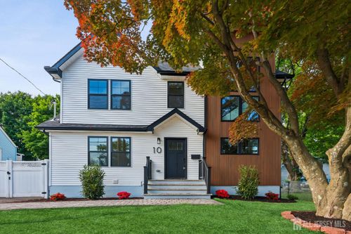 10 Rose St, Edison, NJ, 08817-3531 | Card Image