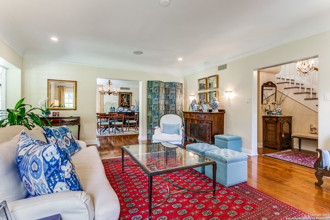 140 Luther Dr, House other with 4 bedrooms, 5 bathrooms and null parking in Olmos Park TX | Image 10