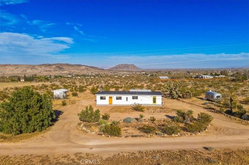 2625 Geronimo Trl, Landers, CA, 92285-2433 | Card Image