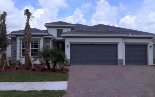 17393 Walnut Run Dr, Alva, FL, 33920-2811 | Card Image