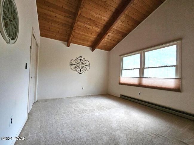 22-Bedroom | Image 25