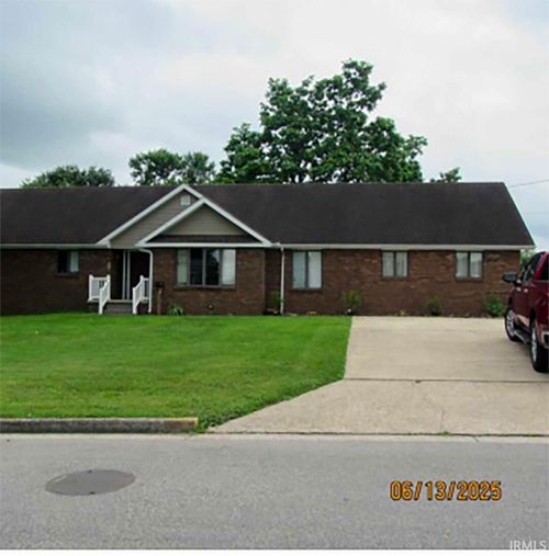407 E 12th St, Huntingburg, IN, 47542-1020 | Card Image