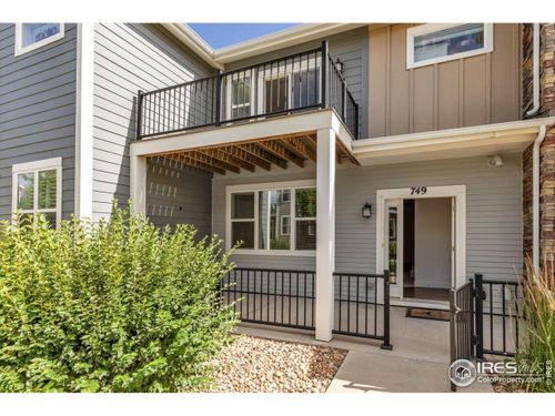 749 Robert St, Longmont, CO, 80503-9442 | Card Image