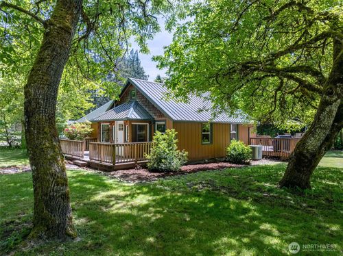 1364 Silverbrook Rd, Randle, WA, 98377-9104 | Card Image