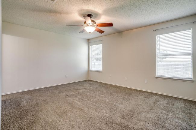1604 Withers Way, House other with 3 bedrooms, 2 bathrooms and null parking in Krum TX | Image 23