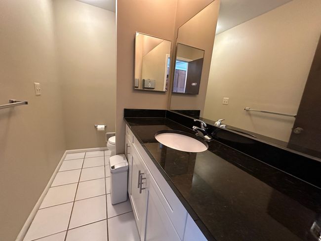 1885 Chipping Way, Condo with 4 bedrooms, 3 bathrooms and null parking in Bloomfield Hills MI | Image 10