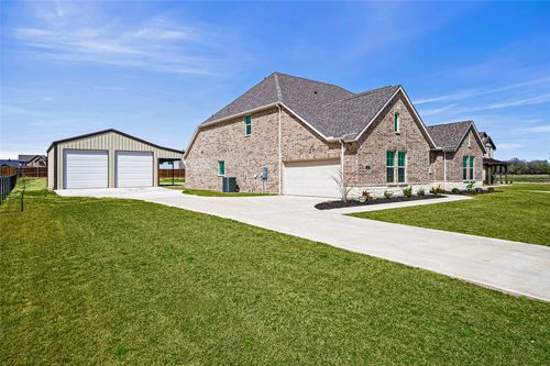 197 Spanish Moss Trl, Rhome, TX, 76078-5405 | Card Image