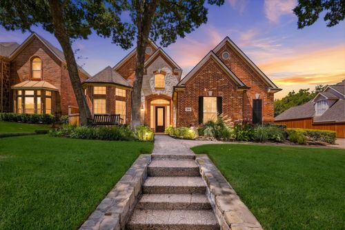 708 Lakeway Dr, Keller, TX, 76248-8357 | Card Image