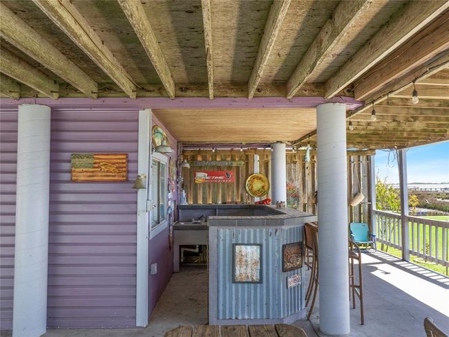 327 Bayshore Dr, House other with 3 bedrooms, 3 bathrooms and null parking in Palacios TX | Image 39