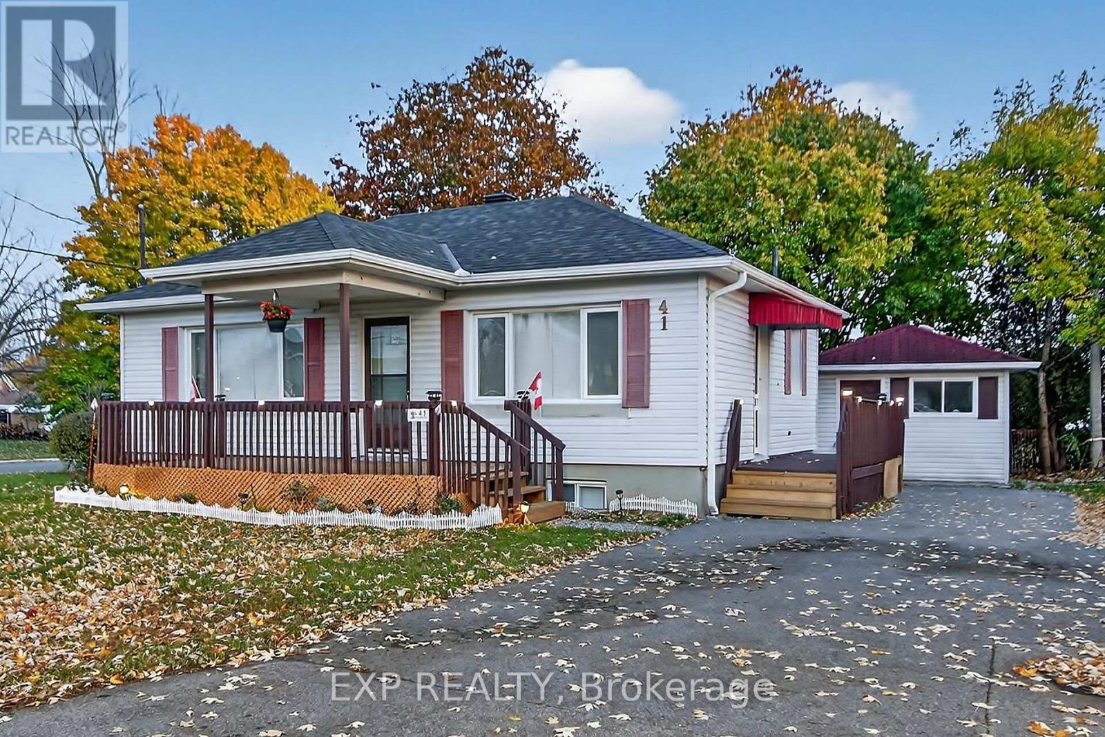 Residential in South Dundas 2