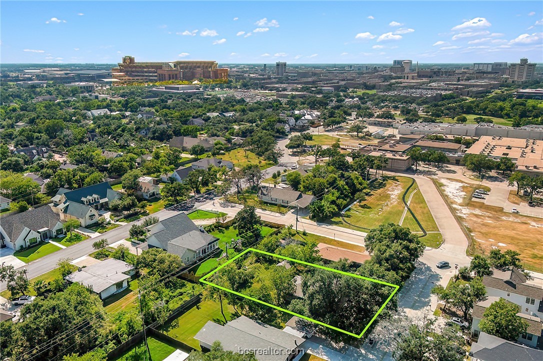 Glade St, College Station, TX 77840