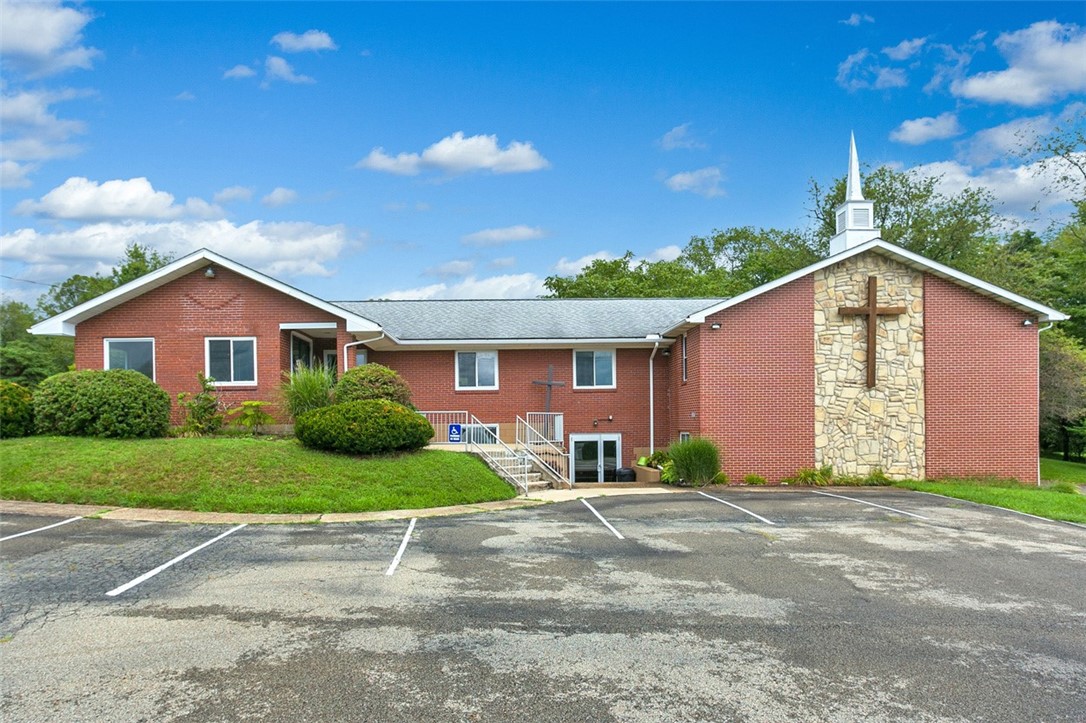 Christy Rd, Murrysville, PA 15668