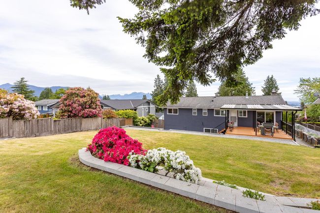 3032 Armada St, House other with 5 bedrooms, 3 bathrooms and 3 parking in Coquitlam BC | Image 35
