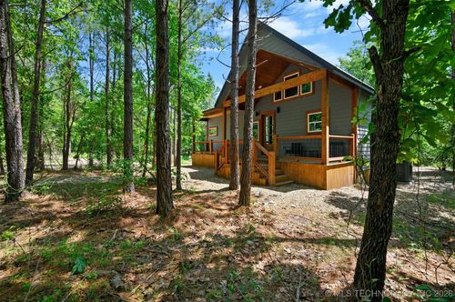156 S Locust Trail, Broken Bow, OK, 74728 | Card Image