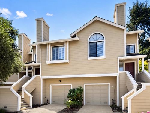 7 Arabian Way, Scotts Valley, CA, 95066-4742 | Card Image