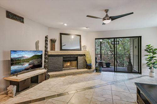 206-1135 Barton Hills Dr, Austin, TX, 78704-1971 | Card Image