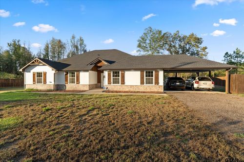 70 Prosperity Dr, Pittsburg, TX, 75686-1133 | Card Image