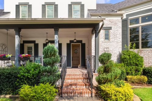 79 Simon Lake Ln, The Woodlands, TX, 77381-1422 | Card Image