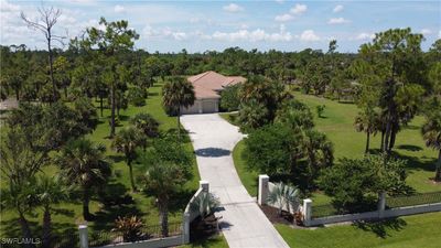 2568 24th Avenue Se, House other with 4 bedrooms, 4 bathrooms and null parking in Naples FL | Image 2