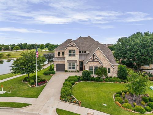 798 Featherstone Dr, Rockwall, TX, 75087-7147 | Card Image