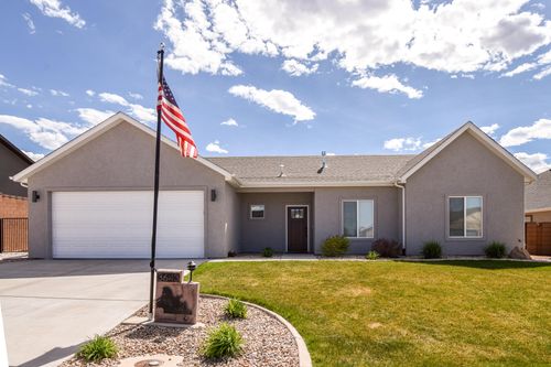 3643 W Benson Way, Cedar City, UT, 84720-1344 | Card Image