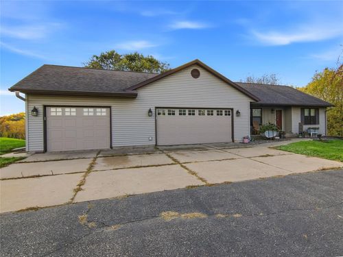E9412 690th Avenue, Elk Mound, WI, 54739 | Card Image