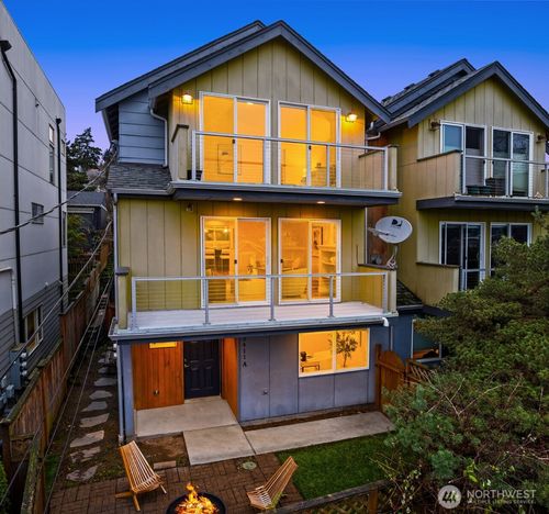 apt-a-3411 21st Ave W, Seattle, WA, 98199-2447 | Card Image