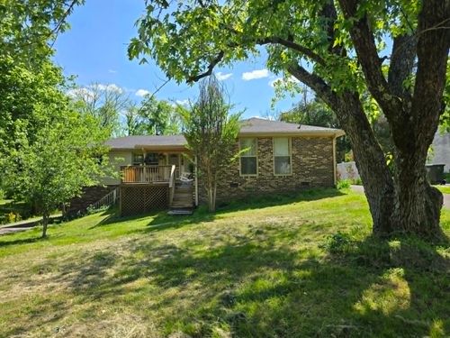 605 Harpeth Pkwy E, Nashville, TN, 37221-3563 | Card Image