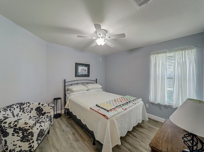 2040 Old Glory Ln, House other with 3 bedrooms, 2 bathrooms and null parking in Heartland TX | Image 20