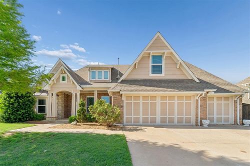 912 Nw 185th St, Edmond, OK, 73012-1227 | Card Image