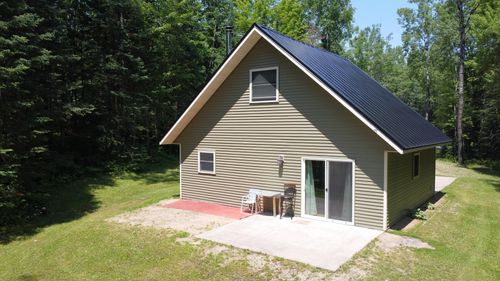 7823 River Ridge Rd, WABENO, WI, 54566 | Card Image