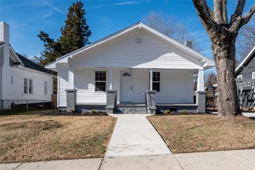 705 Carr St, High Point, NC, 27262-6938 | Card Image