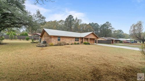 801 Se Cr3433, Queen City, TX, 75572 | Card Image