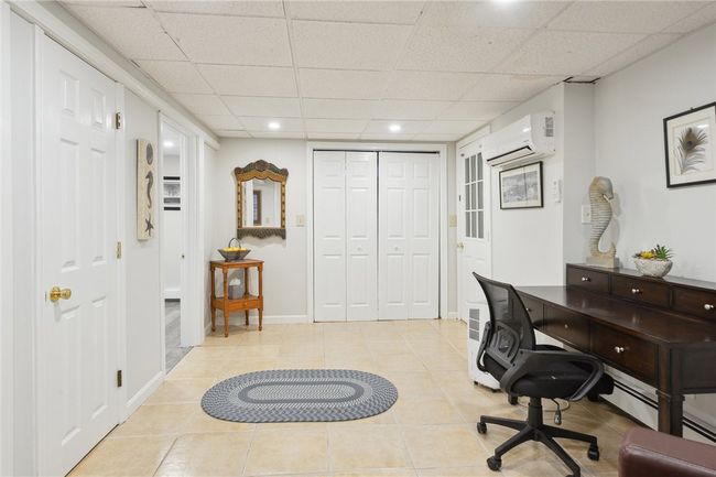 29 Wake Robin Trl, House other with 2 bedrooms, 2 bathrooms and 3 parking in Saunderstown RI | Image 18