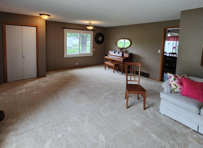 Informal Dining Area.jpg | Image 9