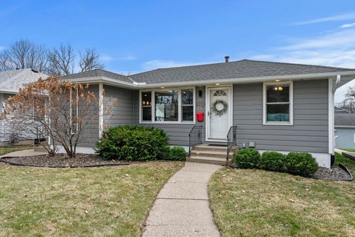2709 W 60th St, Minneapolis, MN, 55410-2903 | Card Image