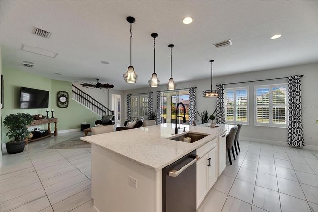 7528 Paradiso Dr, House other with 5 bedrooms, 4 bathrooms and null parking in APOLLO BEACH FL | Image 20