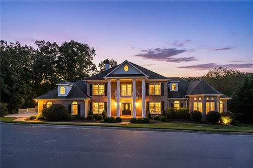 181 Granny Smith Cir, Clarkesville, GA, 30523-1372 | Card Image