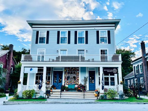 34 S Main St, Danby, VT, 05739-9335 | Card Image