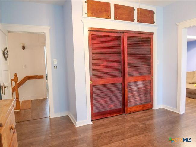 205 Hubbard Street, House other with 5 bedrooms, 3 bathrooms and null parking in Yoakum TX | Image 35