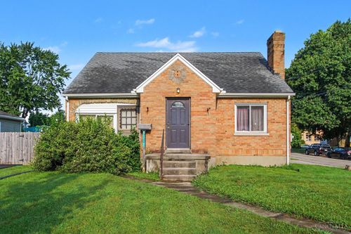 8317 Lake Ave, Deer Park, OH, 45236-2405 | Card Image