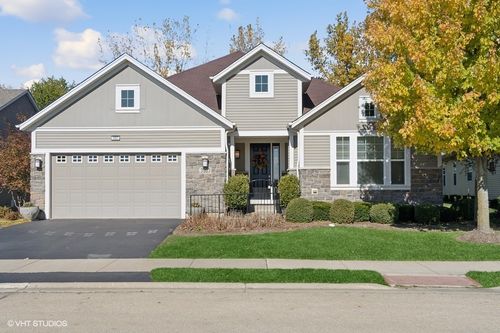 3903 Chesapeake Lane, Naperville, IL, 60564 | Card Image