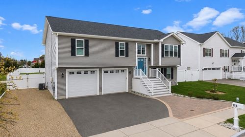 117 Fairland St, Lexington, MA, 02421 | Card Image