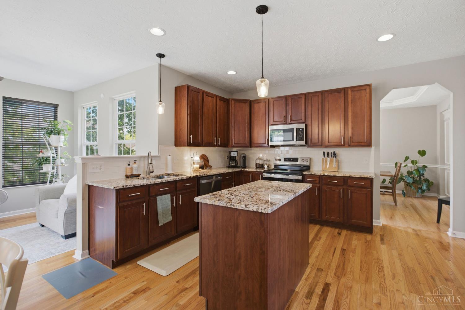 Residential in Fairfield Twp 4
