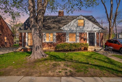 17215 and 17219 Sioux Street, Detroit, MI, 48224 | Card Image