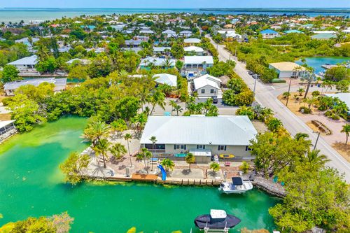21023 2nd Ave, Cudjoe Key, FL, 33042-4036 | Card Image